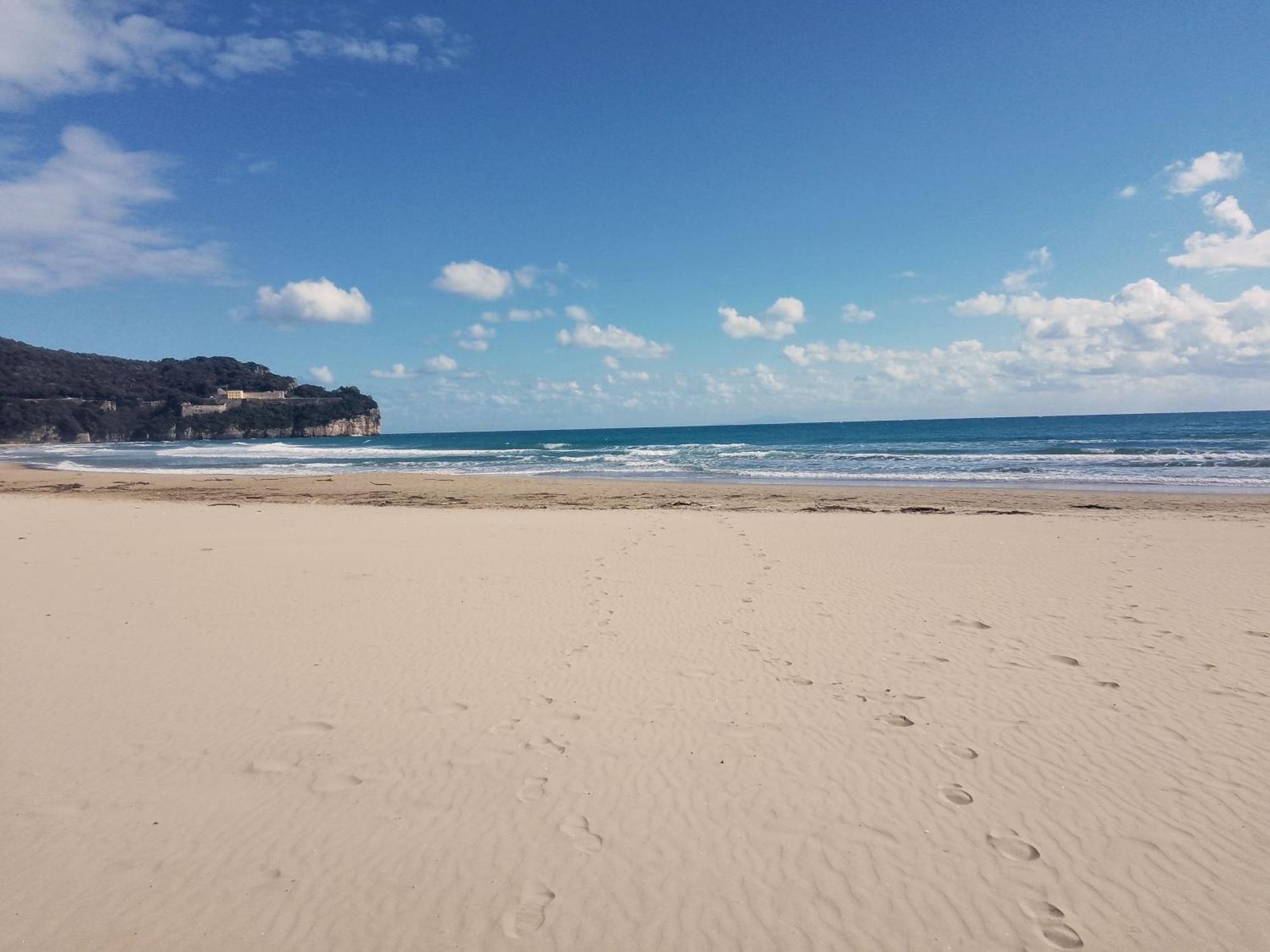 Casa Vacanza Donna Rosalia Gaeta Bagian luar foto